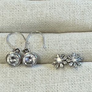2 PAIRS OF STERLING SILVER EARRINGS